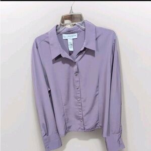 Arbor Women's Soft Purple Button-Down Shirt